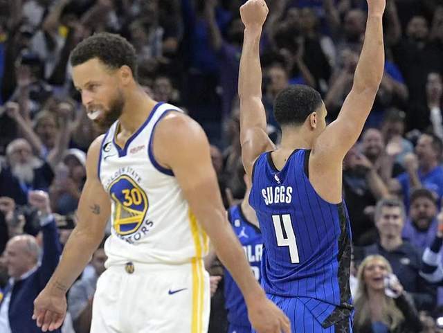  刀剑乱舞审神者被囚禁 