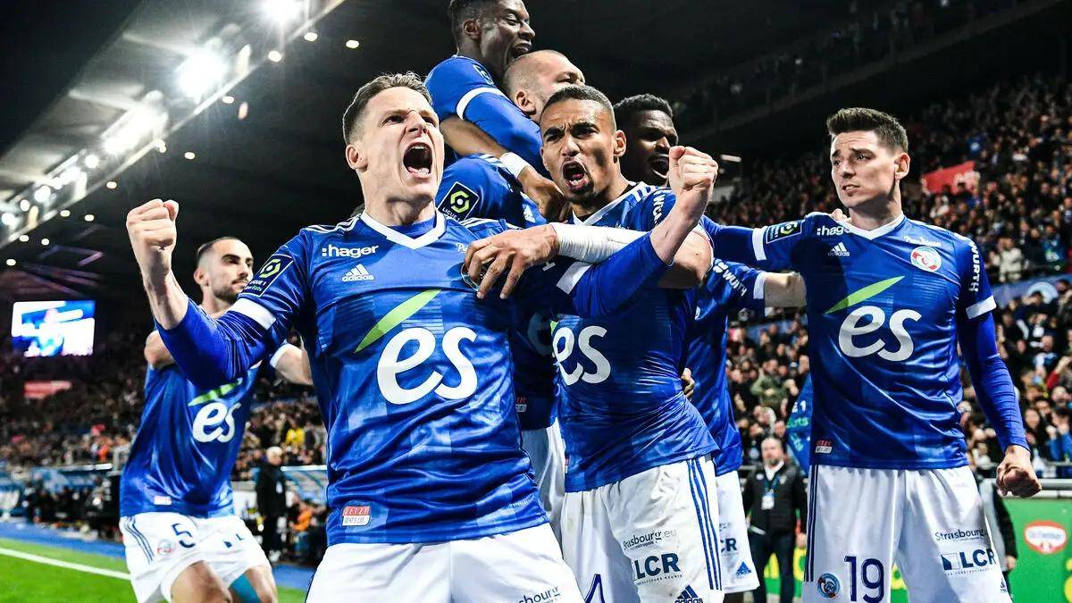 今晚法甲焦点战,多伦多猛龙防线松动,赛场秩序良好,医务组通报恢复 今晚法甲焦点战,多伦多猛龙防线松动,赛场秩序良好,医务组通报恢复