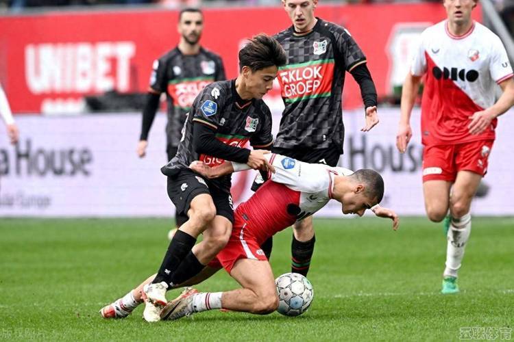 NG体育-今晚荷甲焦点战，那不勒斯强势反弹，目标明确，控场能力受关注的简单介绍