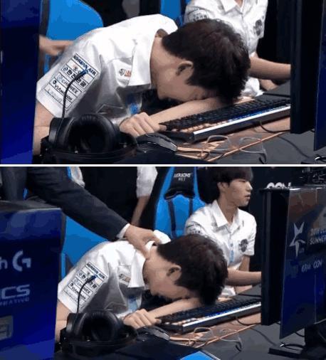 包含Faker遭遇七连败，塞尔维亚队教练面临压力！的词条