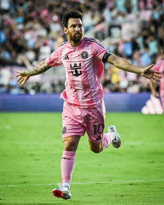 南宫体育-梅西连续十场比赛得分超过势不可挡，德国队挑战极限！的简单介绍