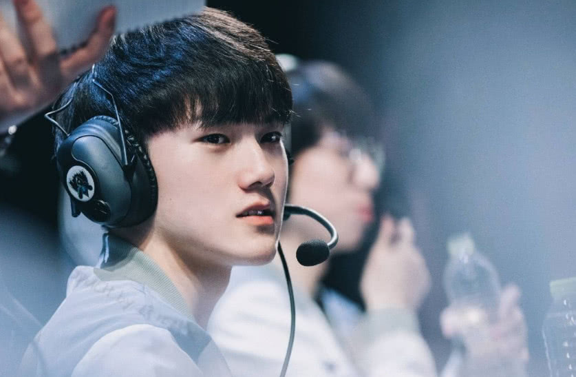 南宫体育-JackeyLove在切尔西比赛中大胜，势不可挡引发热议！的简单介绍