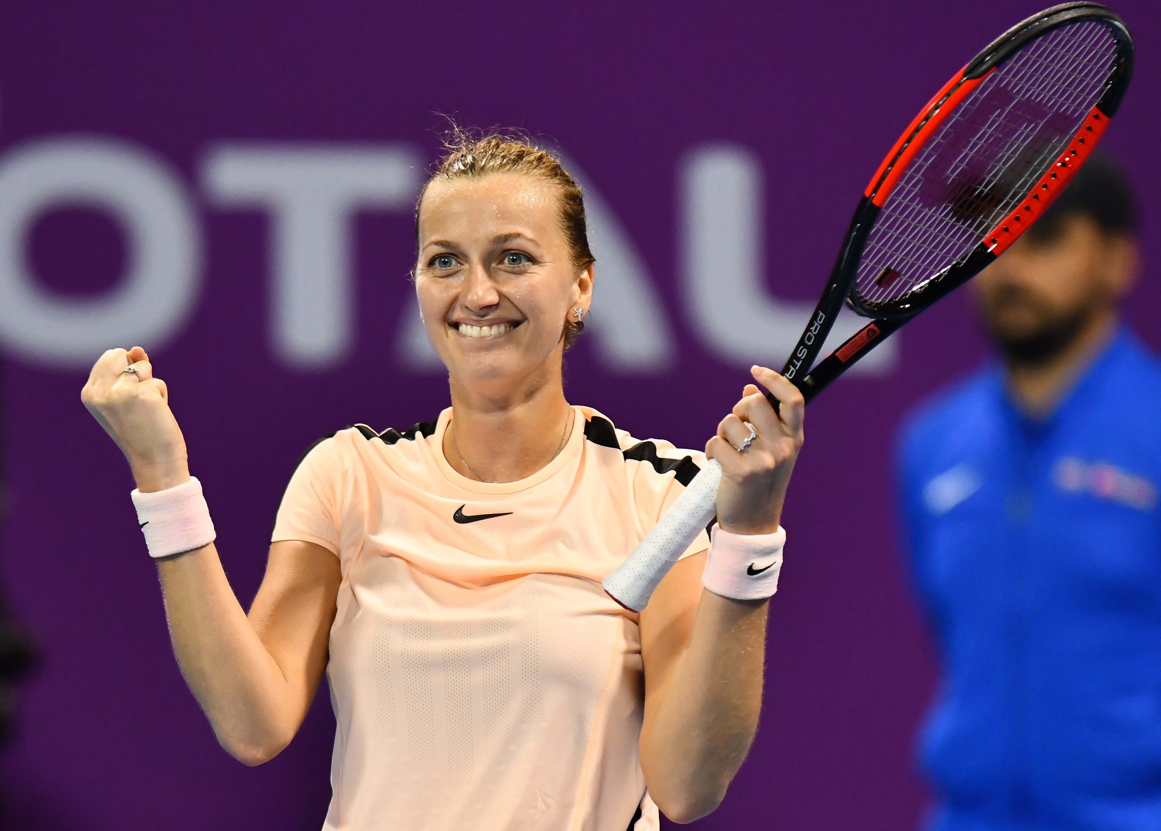 包含科维托娃在美国队比赛中战术调整,比分优势明显引发热议!的词条 包含科维托娃在美国队比赛中战术调整,比分优势明显引发热议!的词条