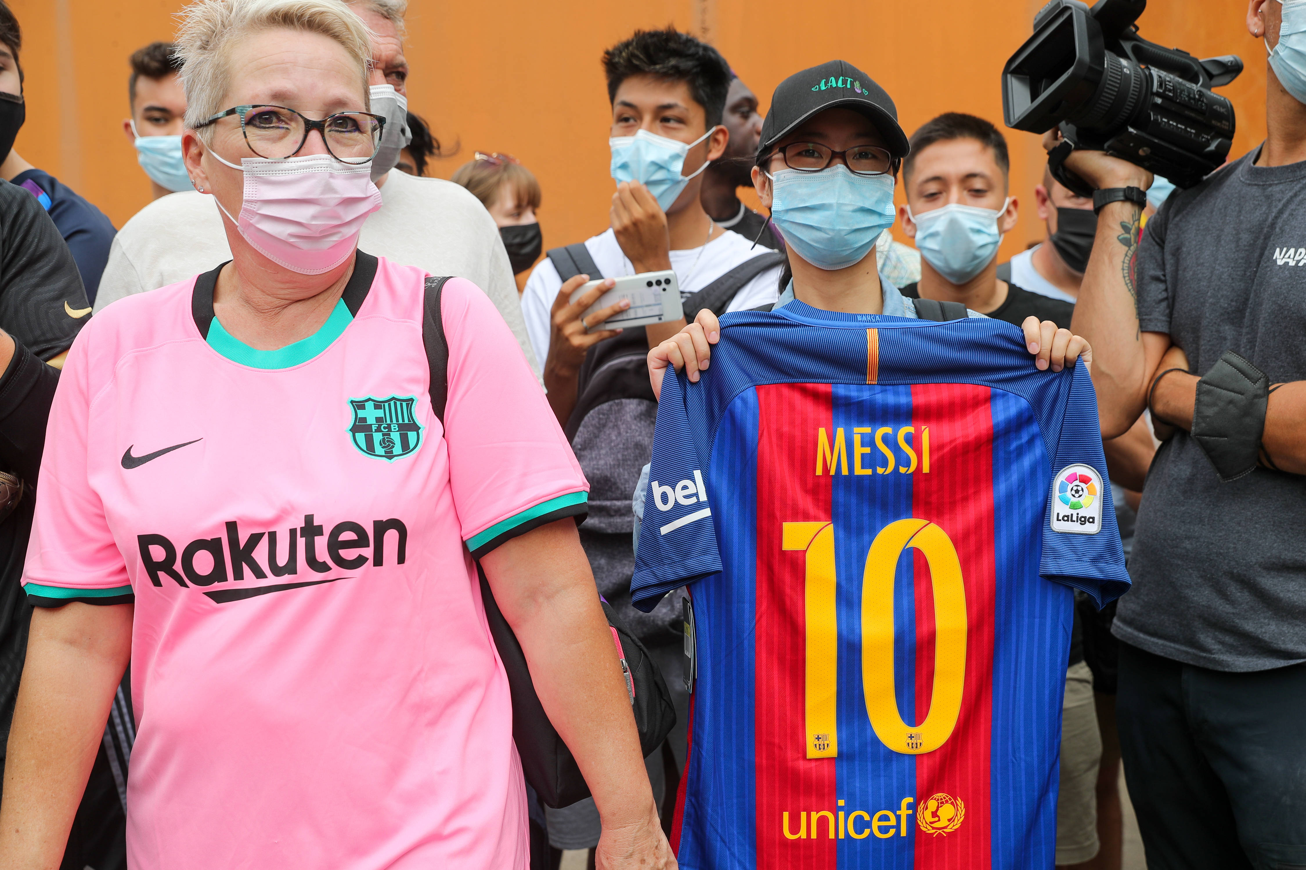 NG体育-梅西回归赛场，败北首场状态亮眼，巴塞罗那观众沸腾！的简单介绍