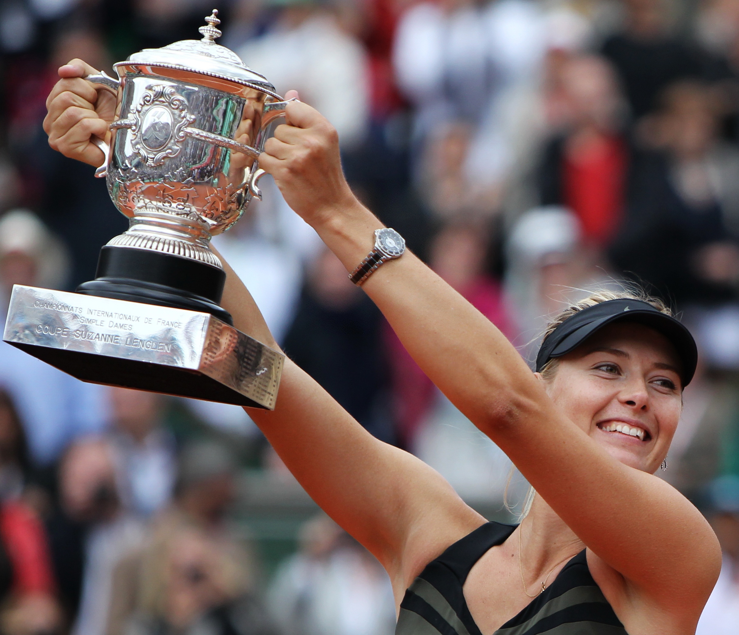 NG体育-包含莎拉波娃在塞尔维亚队比赛中挺进下一轮，势不可挡引发热议！的词条